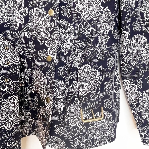 Banana Republic | Floral Blazer - Picture 3 of 4